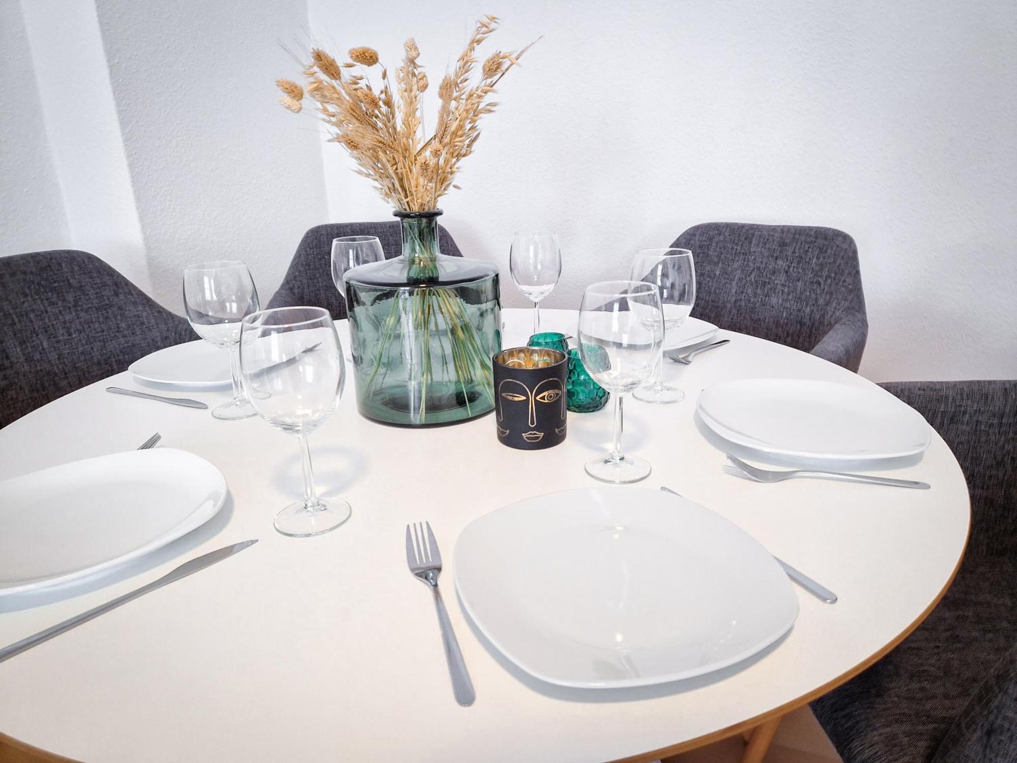 Grosszuegige Altstadtwohnung Lara Fuer 6 Personen Weissenfels Bagian luar foto